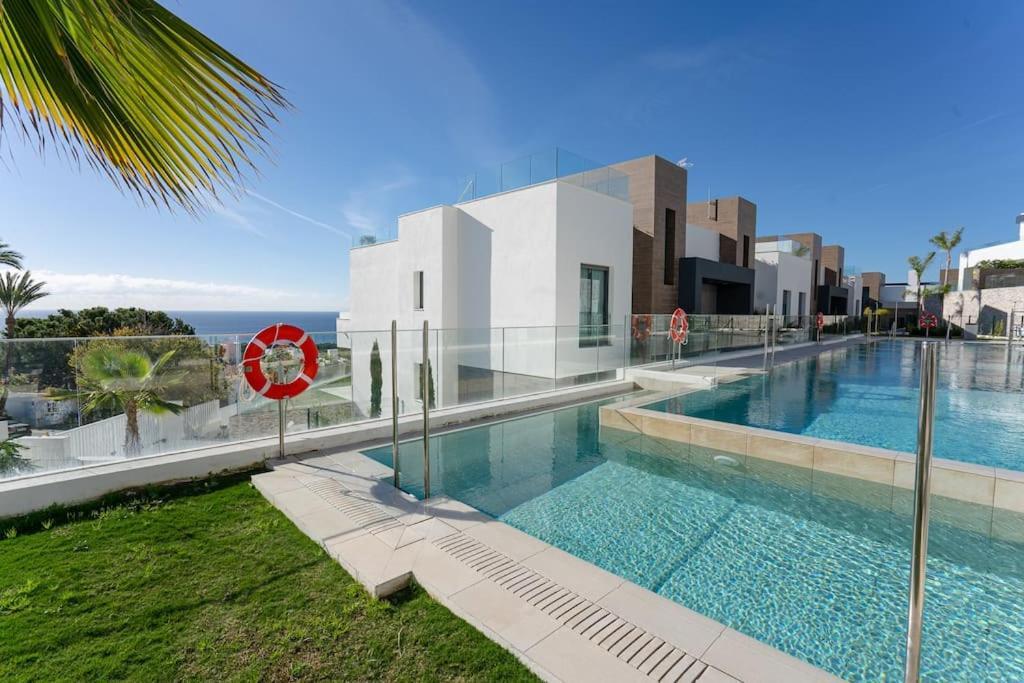 Appartement With Spectacular View In Cabopino
