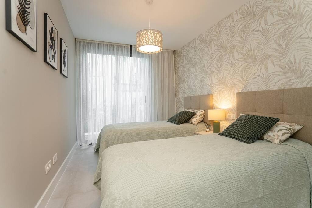 With Spectacular View In Cabopino Appartement